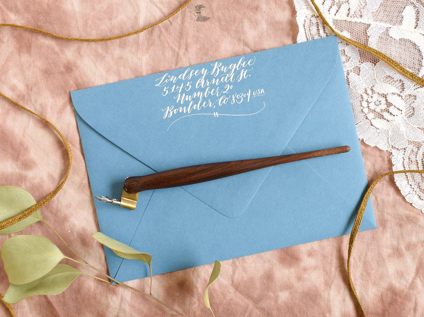 Three Simple Calligraphy Flourishes | The Postman's Knock